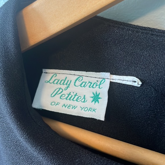 VINTAGE little black dress - Picture 3 of 6